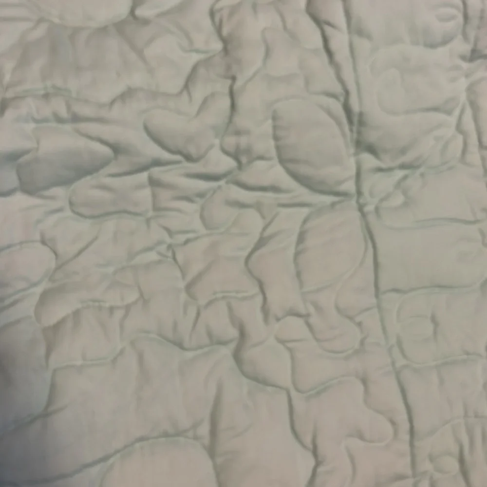 Vintage quilt. - Picture 5 of 9